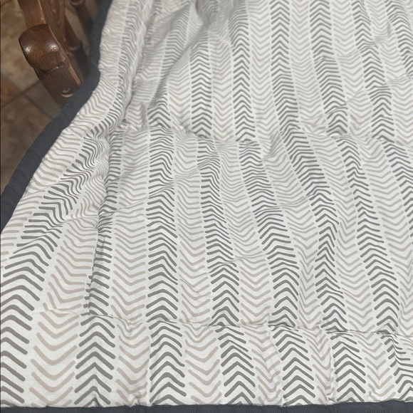 Lamb & Ivy Woodland Animals Baby Quilt - Gray and Brown - Picture 9 of 12